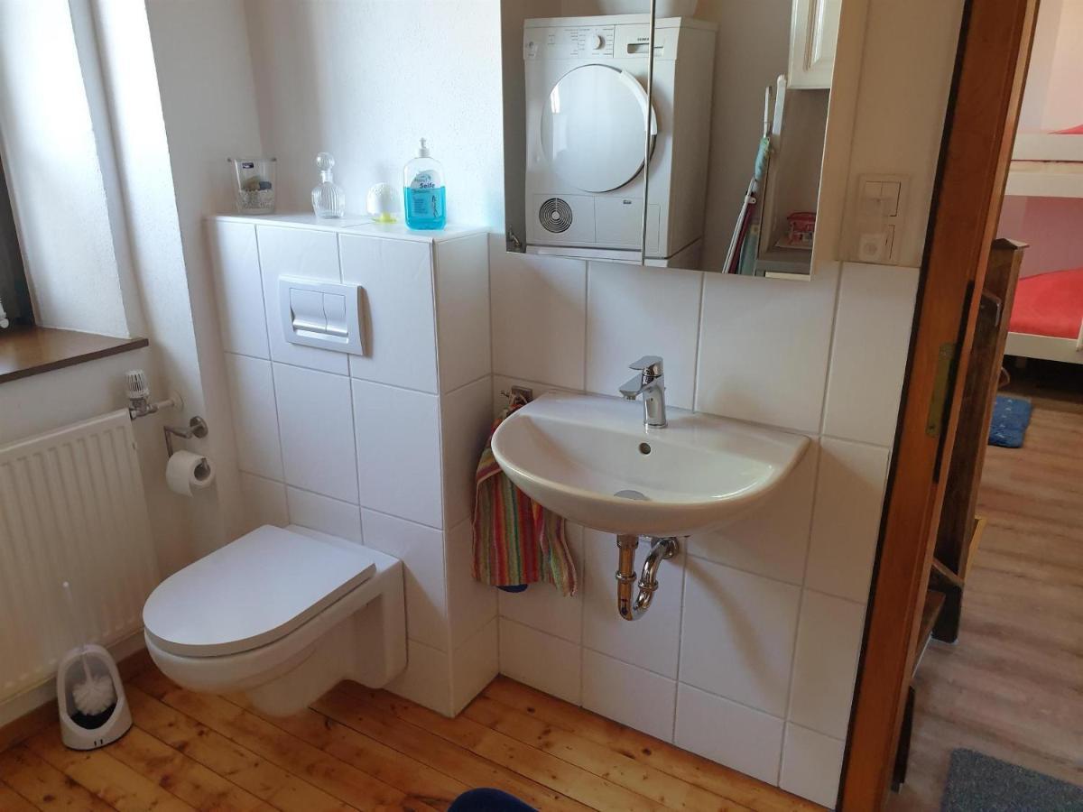 Ferienwohnung Huegelhaus Plutscheid Экстерьер фото