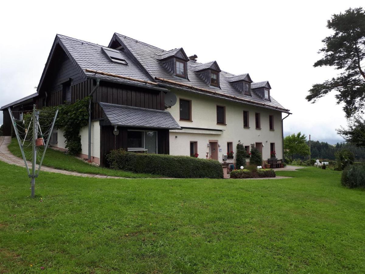 Ferienwohnung Huegelhaus Plutscheid Экстерьер фото